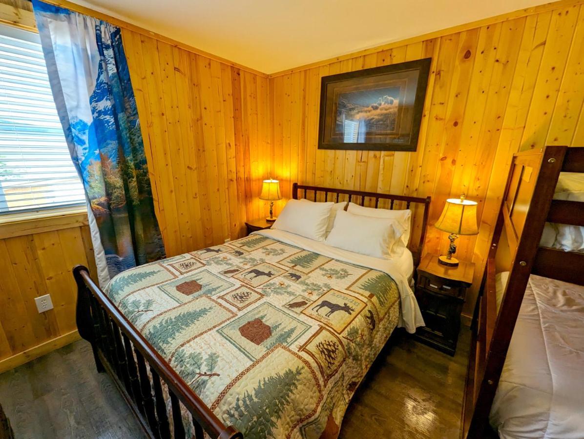 Yellowstone'S Treasure Cabins Gardiner Buitenkant foto