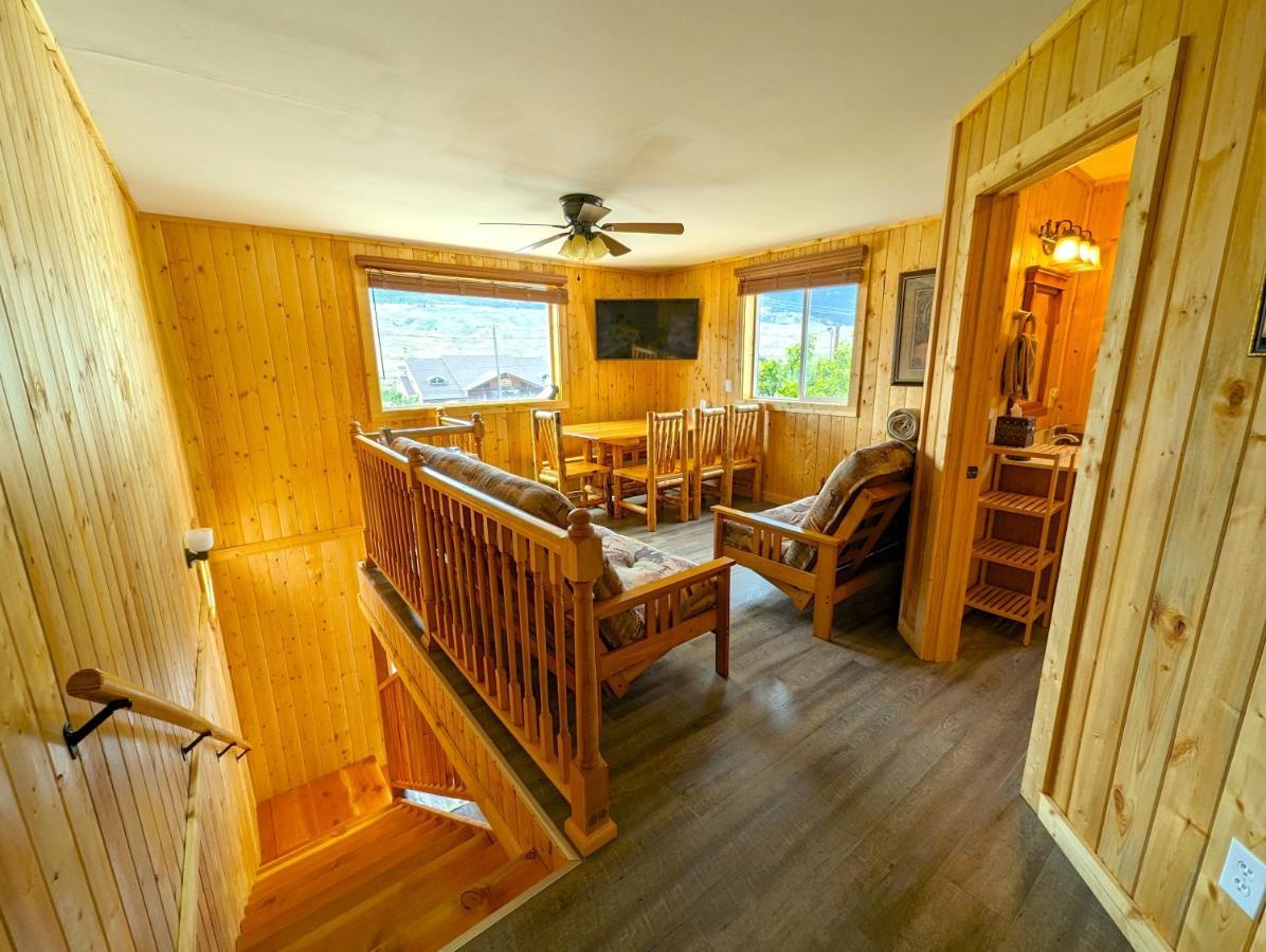 Yellowstone'S Treasure Cabins Gardiner Buitenkant foto