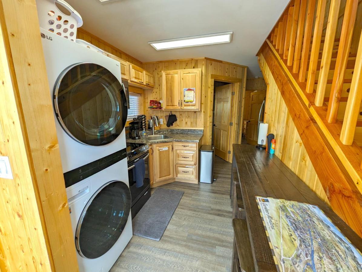Yellowstone'S Treasure Cabins Gardiner Buitenkant foto
