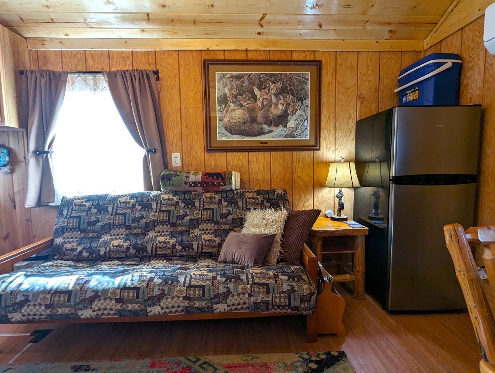 Yellowstone'S Treasure Cabins Gardiner Buitenkant foto