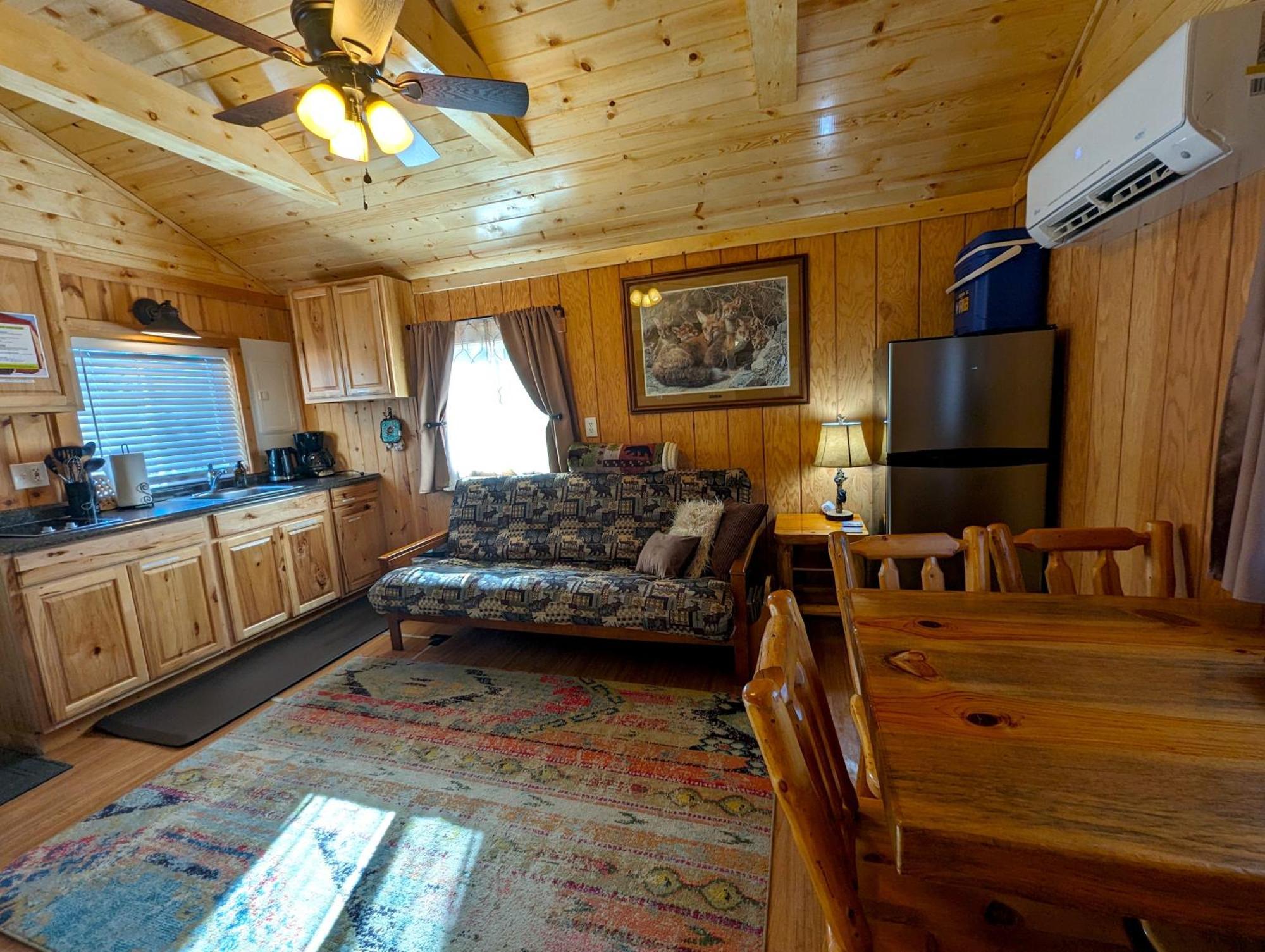 Yellowstone'S Treasure Cabins Gardiner Buitenkant foto
