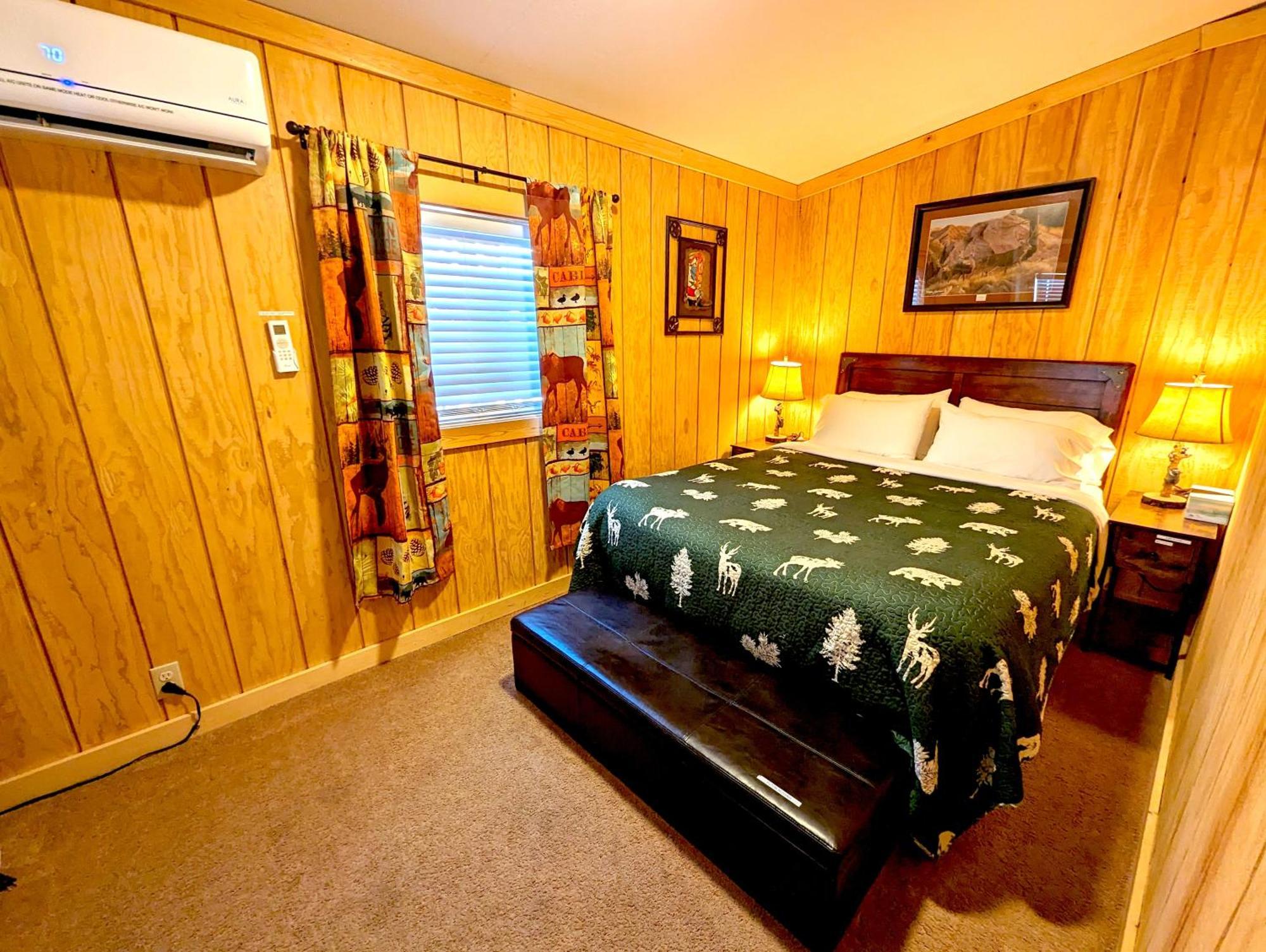 Yellowstone'S Treasure Cabins Gardiner Buitenkant foto